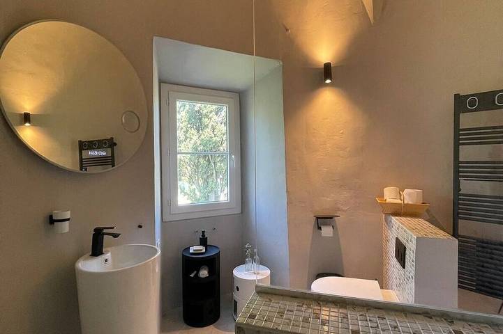 Appartement entier, Appartement au cœur du Château in La Bégude-de-Mazenc, Région de nyons