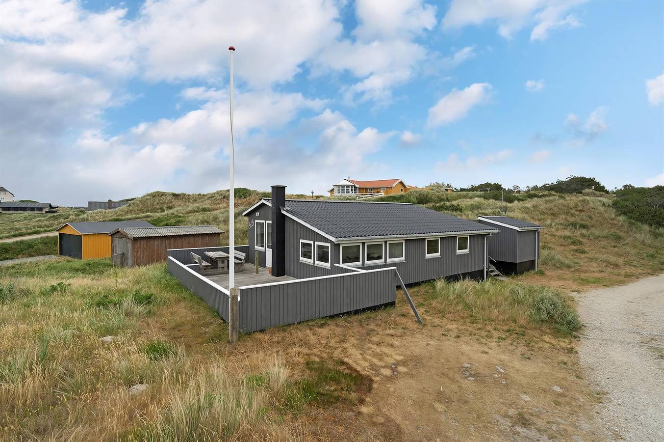 Stunning home in Vejers Strand w/ WiFi and 3 Bedrooms in Vejers Strand, Varde