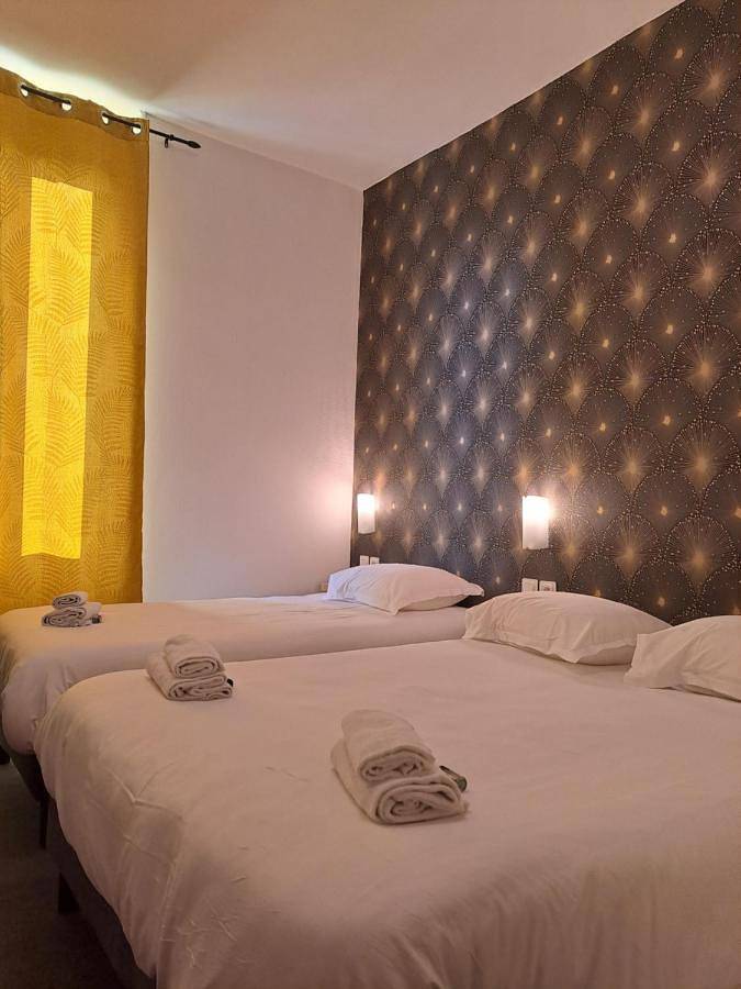 Hôtel pour 4 personnes à Montluçon - 3