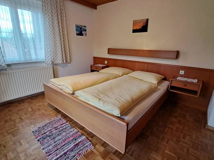 Ferienwohnung für 5 Personen, mit Garten und Balkon am Attersee - 4