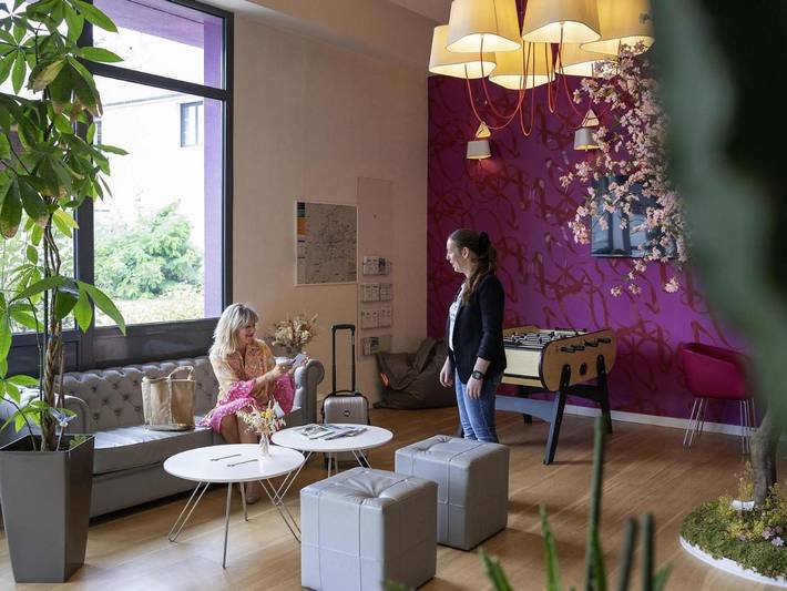 Hôtel pour 4 personnes, avec terrasse