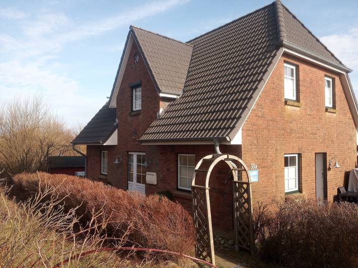 Ferienwohnung für 4 Personen, mit Terrasse und Garten sowie Ausblick in Morsum - 2