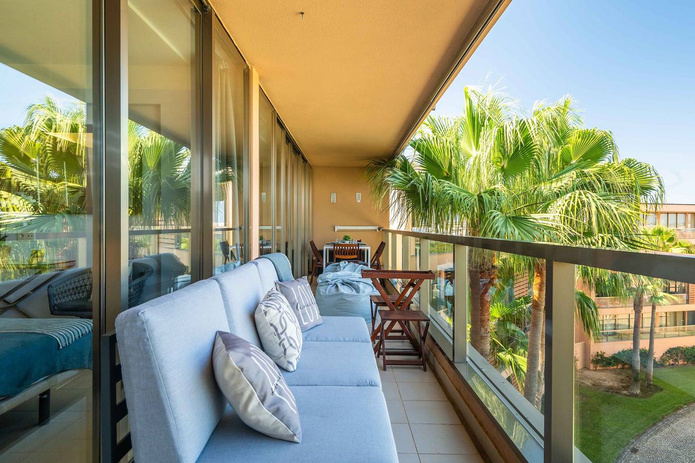 Apartamento entero, Apartamento 'Salgados Beach Paradise' con piscina compartida, Wi-Fi y aire acondicionado in Guia, Distrito de Faro