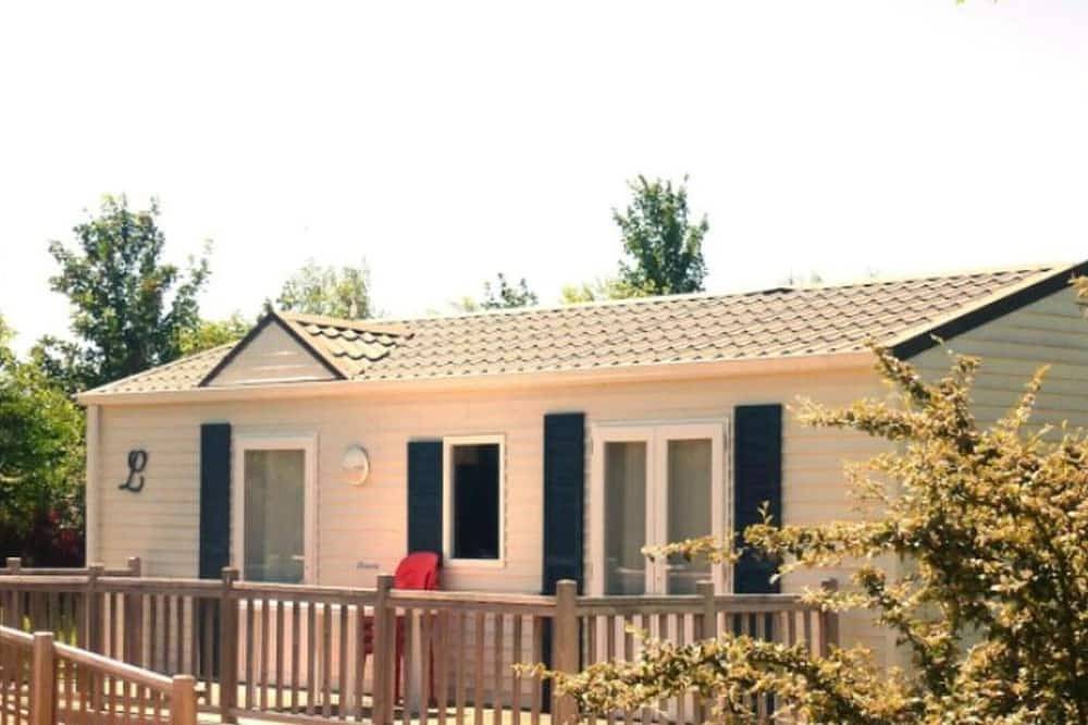 Casa Móvil Accesible - Terraza - Loudéac in Loudéac, Côtes-d'Armor