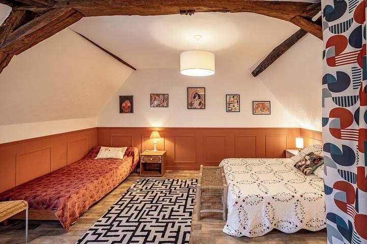 Location de vacances pour 6 personnes, avec jardin et piscine à Saint-Geyrac - 2