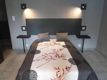 Gîte pour 3 personnes, avec balcon à Ambert