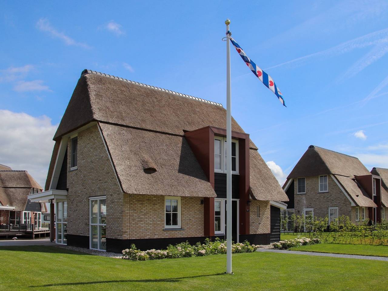 Villa mit Sauna in Tjeukemeer in Delfstrahuizen, Friesland