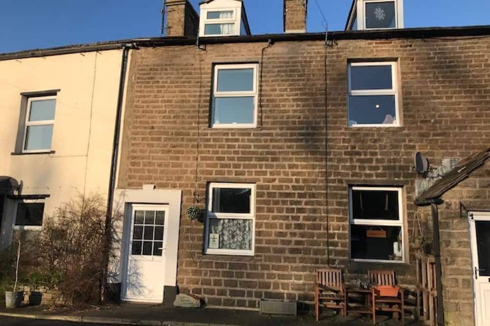 Quirky Cottage in The Heart Of The Yorkshire Dales. Great reviews. Book early. in Hawes, Yorkshire Dales National Park