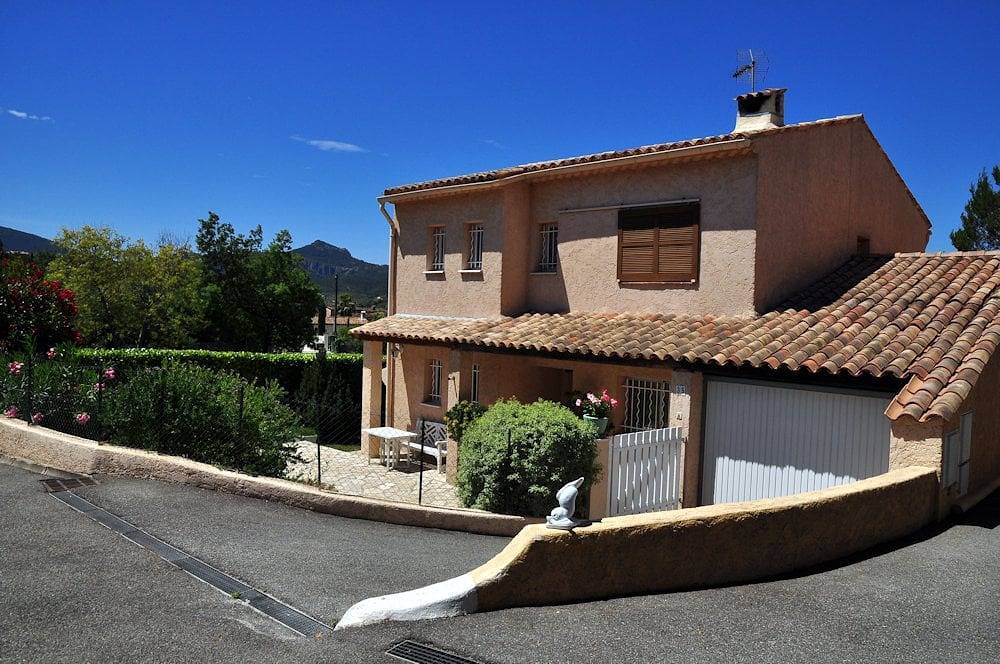 Domaine de Sénanque - Villa 35 - Chambre bleue in Mandelieu-la-Napoule, Massif de l'Esterel