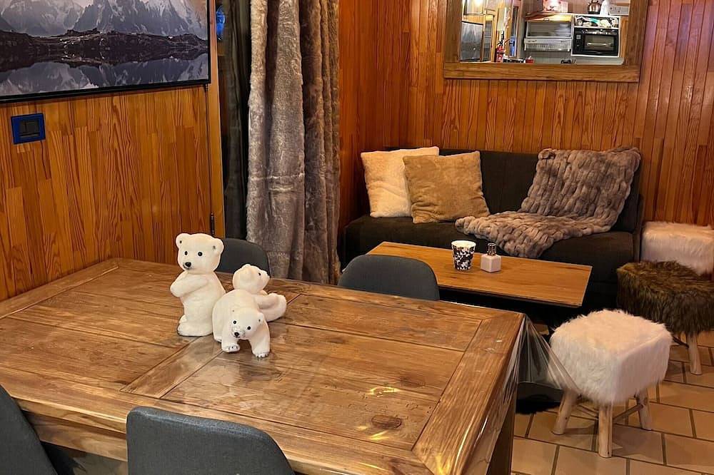 Chalet Cosy Les Gets Vue Montagne in Les Gets, Région de Bonneville