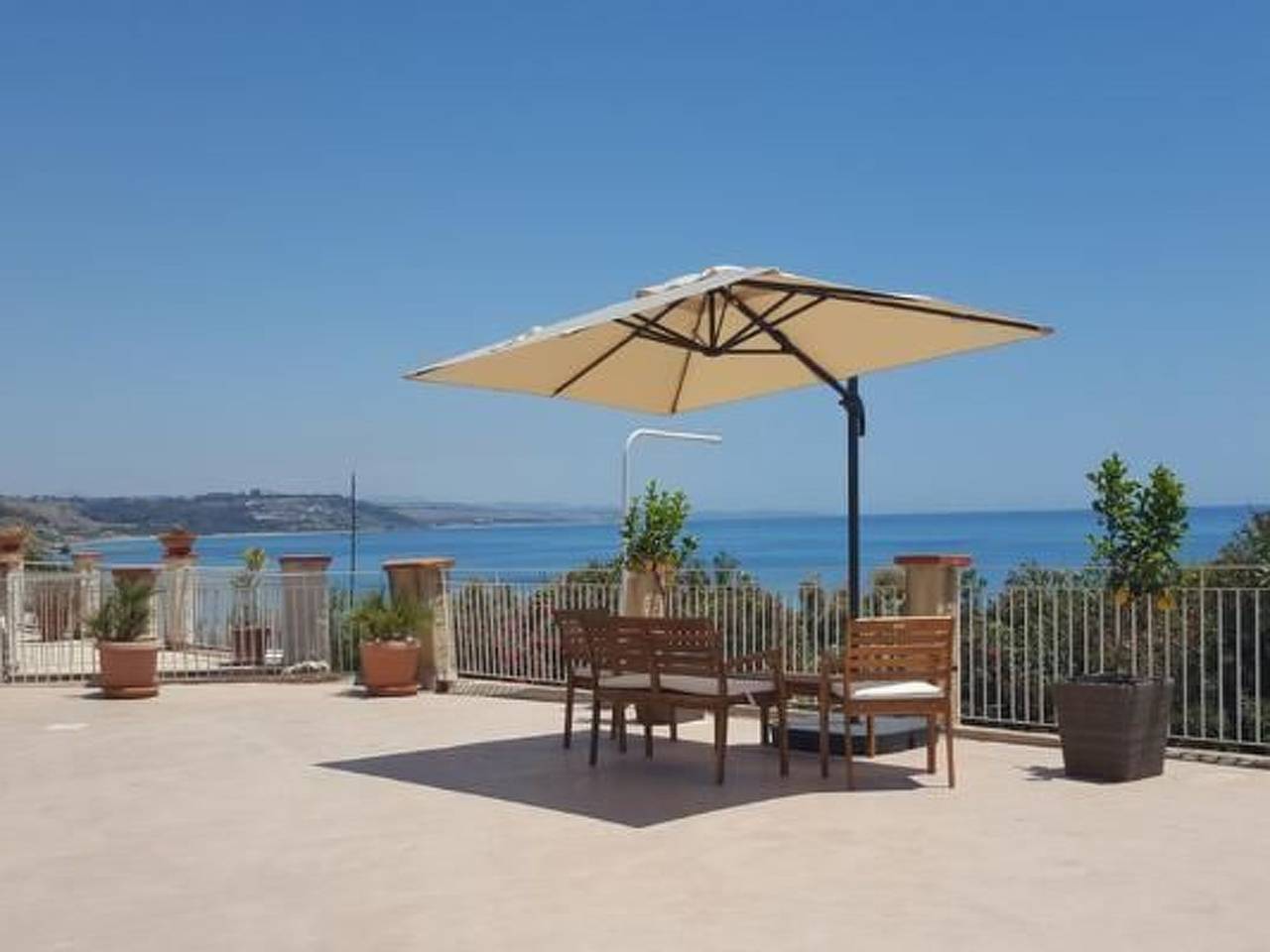 Apartamento entero, Appartement in Sciacca mit Terrasse und Grill und Meerblick in Localita San Giorgio, Sciacca