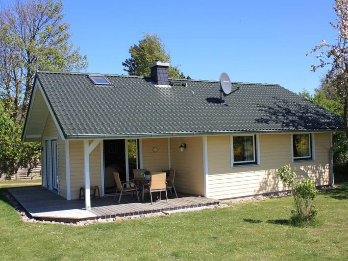 Ferienhaus für 4 Personen, mit Terrasse und Garten sowie Ausblick in Gelting