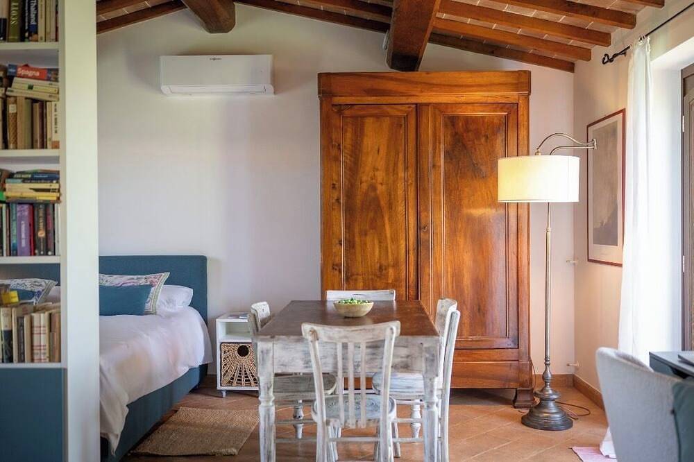 Entire apartment, Milva's Nest Countryside in Orvieto, Terni Province