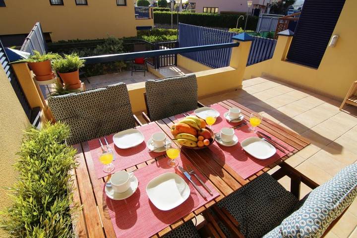 Villa pour 4 personnes, avec piscine ainsi que terrasse et vue à Maspalomas - 4