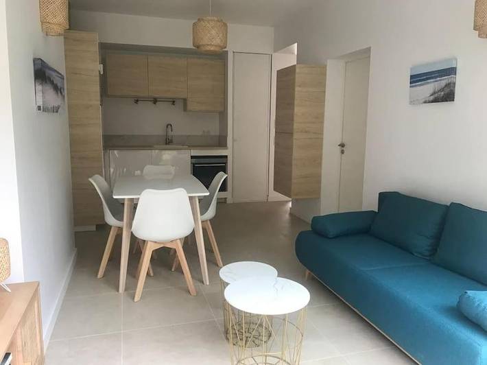 Gîte pour 4 personnes, avec terrasse dans Plage Coupereau - 2