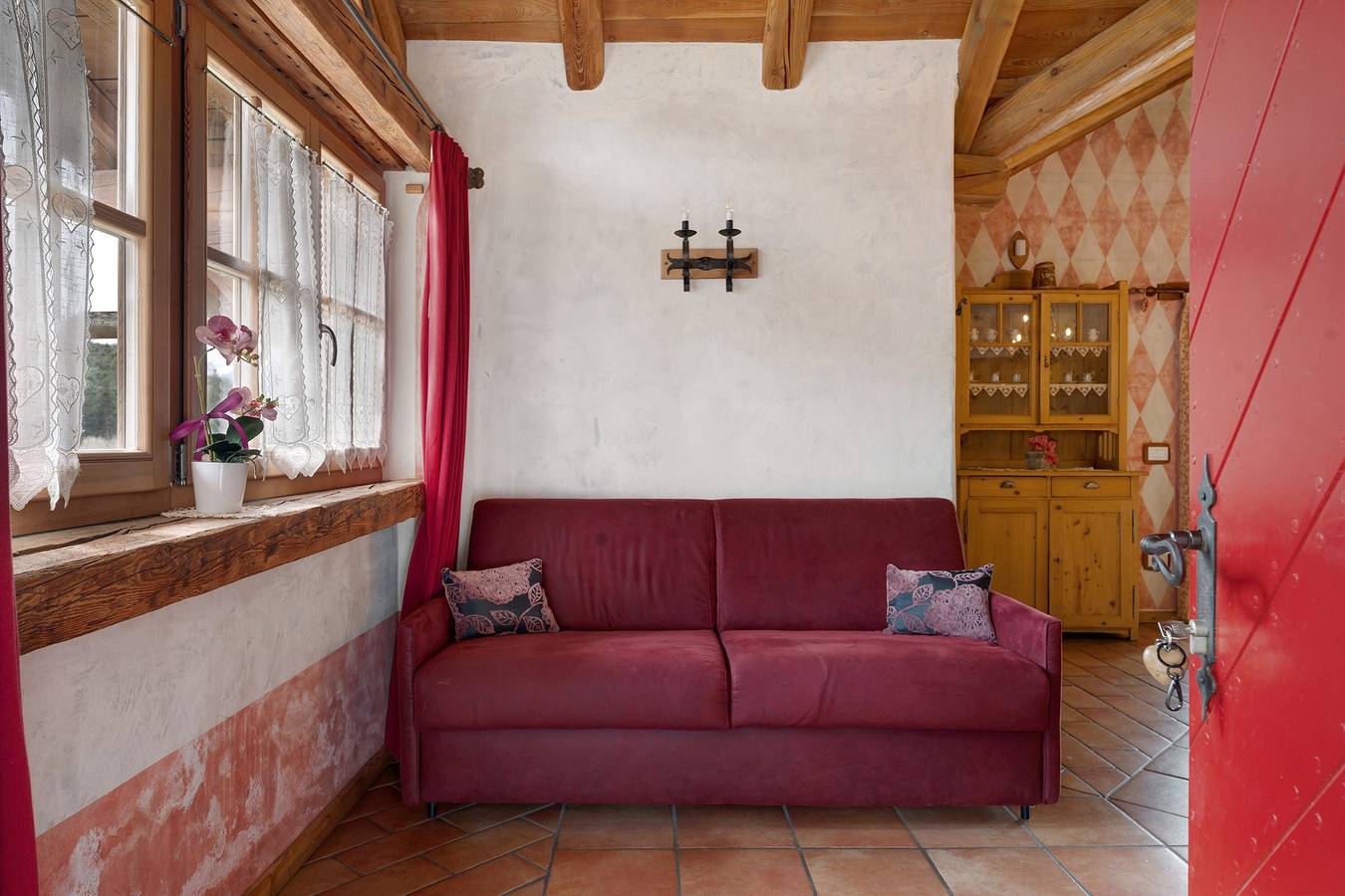 Appartamento intero, Appartamento 'Royal Gala' con vista sulle montagne, giardino in comune e Wi-Fi in Coredo, Predaia