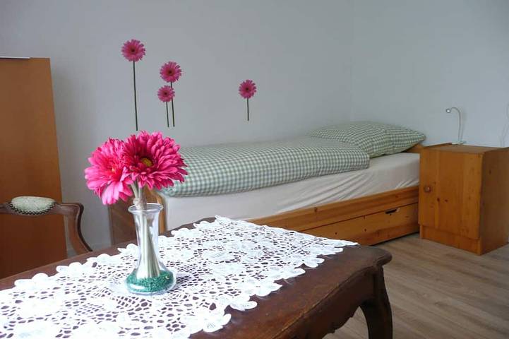 Ferienhaus für 7 Personen, mit Whirlpool und Garten in Heimbach