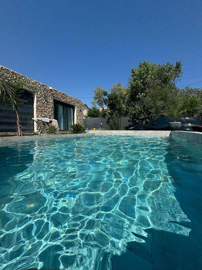 Villa pour 8 personnes, avec terrasse et piscine à Le Cannet