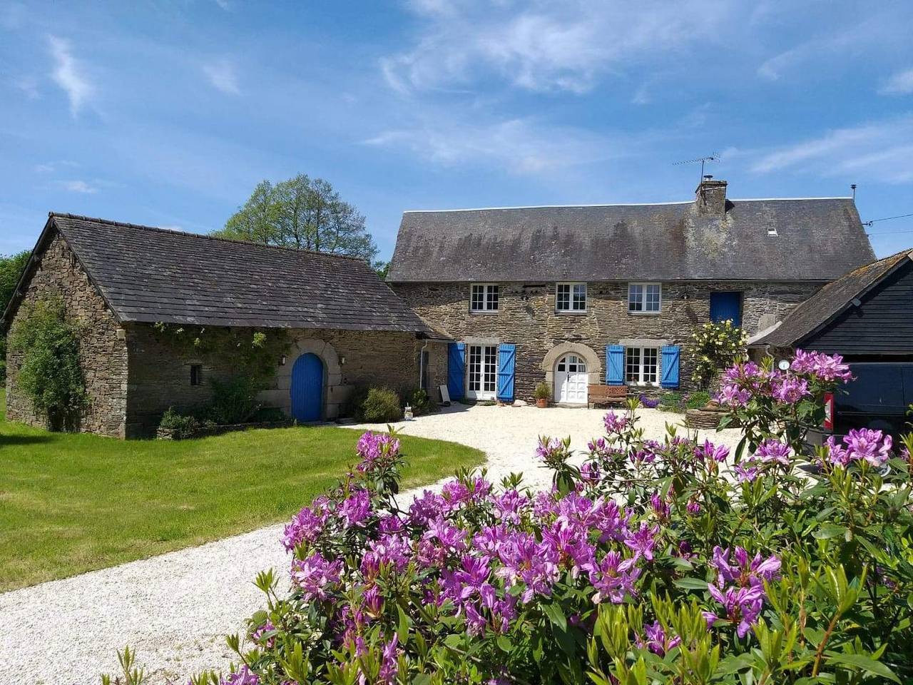 Lys in Plussulien, Cotes-d'Armor