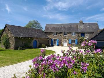 Chambre d’hôte pour 2 personnes, avec jardin à Plussulien