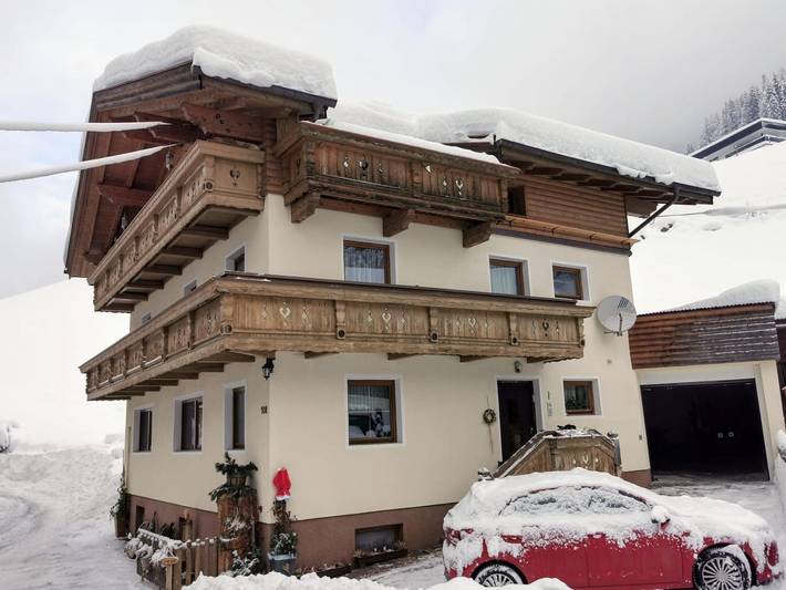 Ferienwohnung für 4 Personen, mit Garten im Pitztal