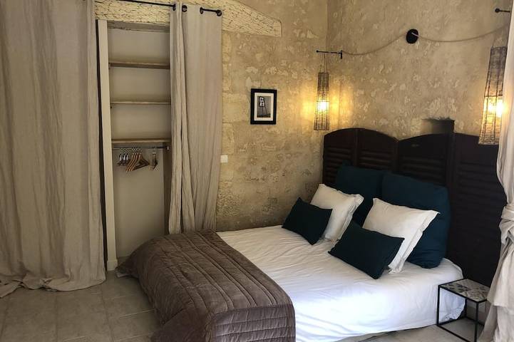 Gîte pour 2 personnes, avec terrasse et jardin à Sallebœuf - 3