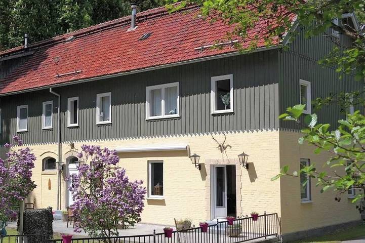 Ferienwohnung für 6 Personen, mit Terrasse und Garten in Rübeland
