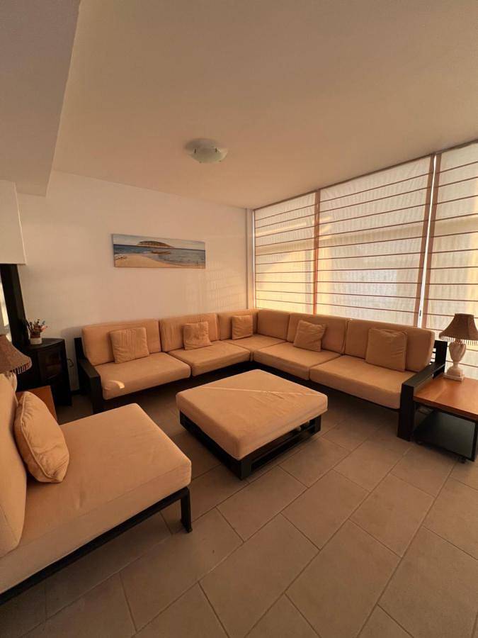 Three-Bedroom House in Cala d´Hort, Sant Josep de sa Talaia