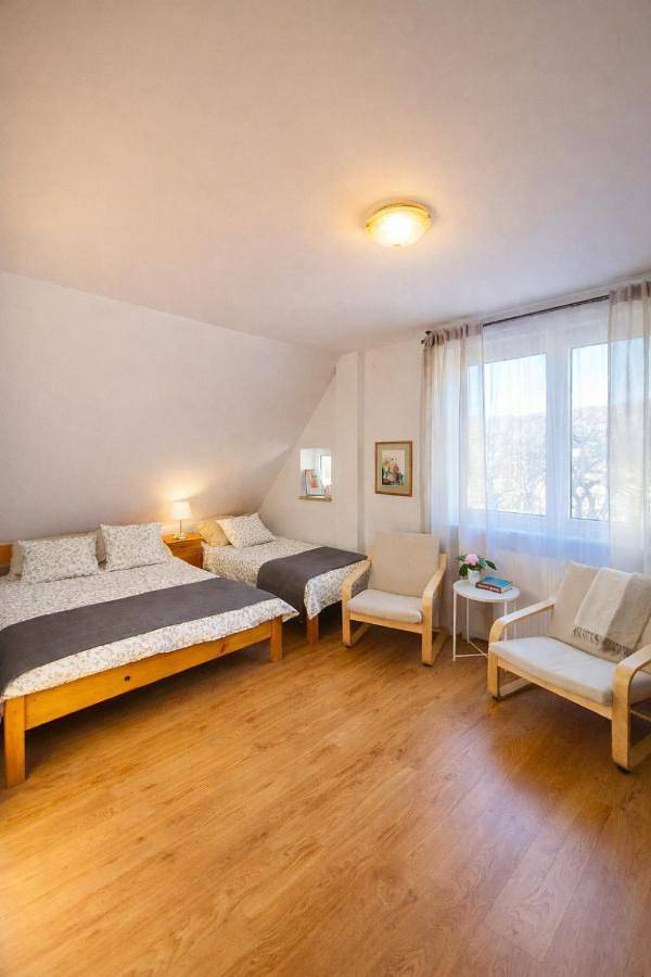 Apartamenty & Domek Gawędówka in Grywałd, Karpaty (Polska)