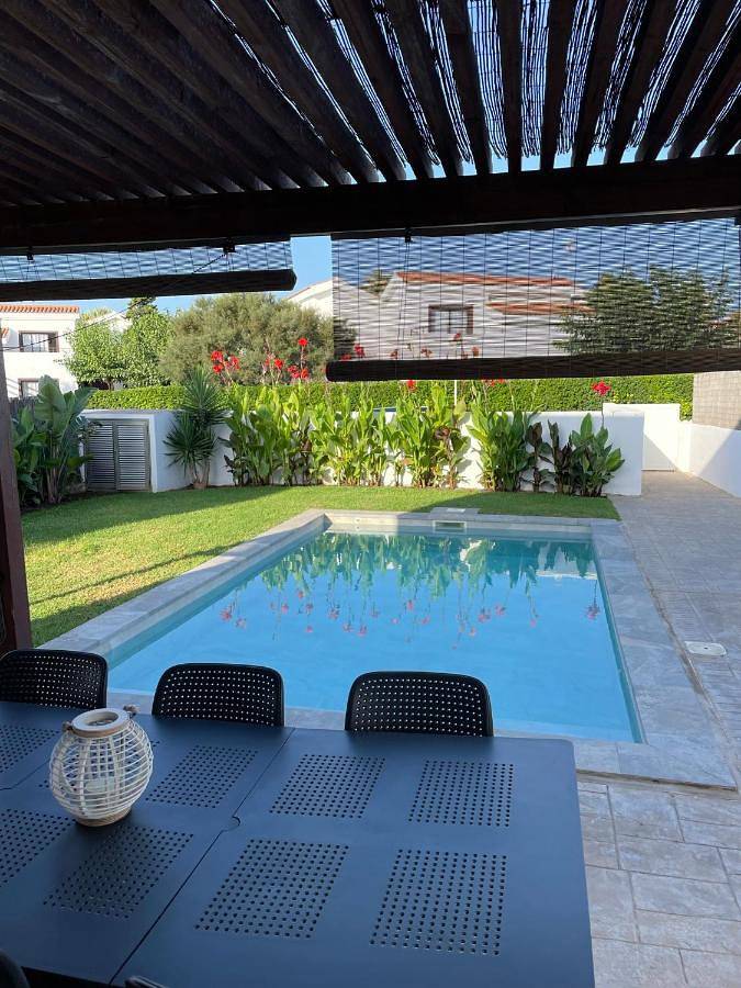Chalet para 9 personas, con piscina además de jardín y jacuzzi en Menorca - 3