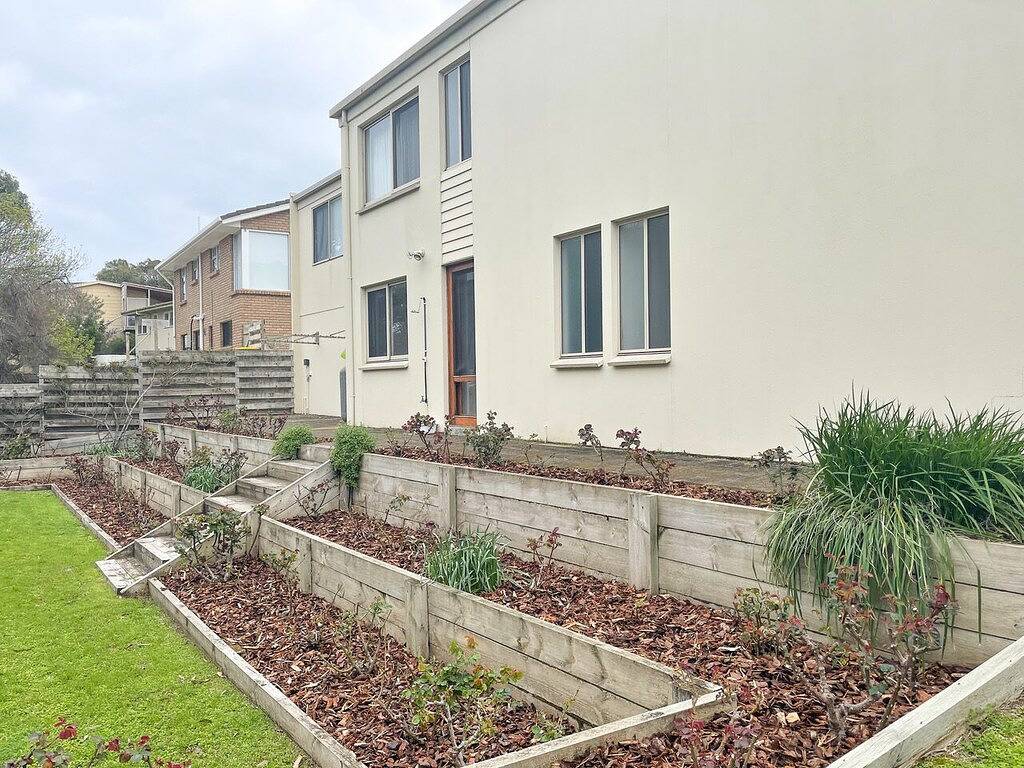 Nicht Notwendig - 20 Mcintyre Street in Robe, South Australia