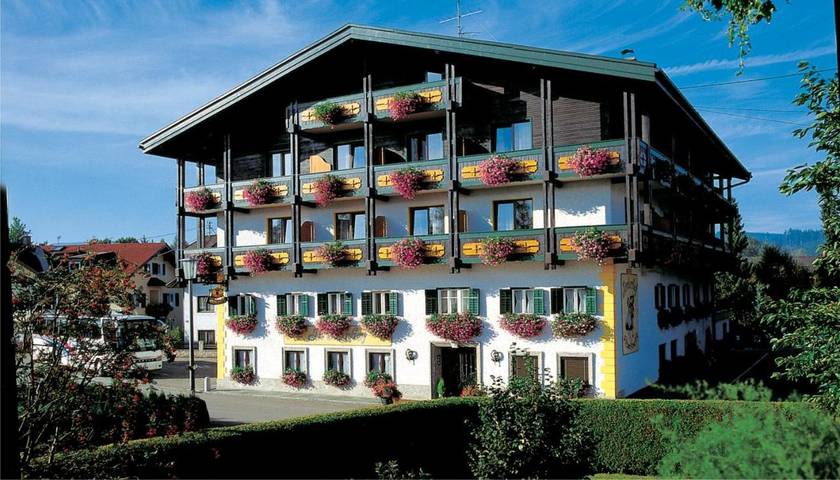 Ferienhaus für 2 Personen, mit Balkon und Terrasse sowie Garten und Pool in Sankt Georgen im Attergau