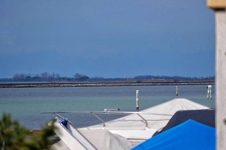 Appartamento intero, Tuffo in Laguna - Bilocale silenzioso con posto auto in Baby Beach, Grado