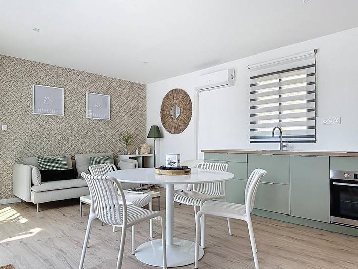 Location de vacances pour 4 personnes, avec vue et terrasse, animaux acceptés à Banassac - 2