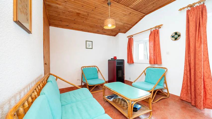 Ferienhaus für 8 Personen, mit Terrasse auf Rab - 4