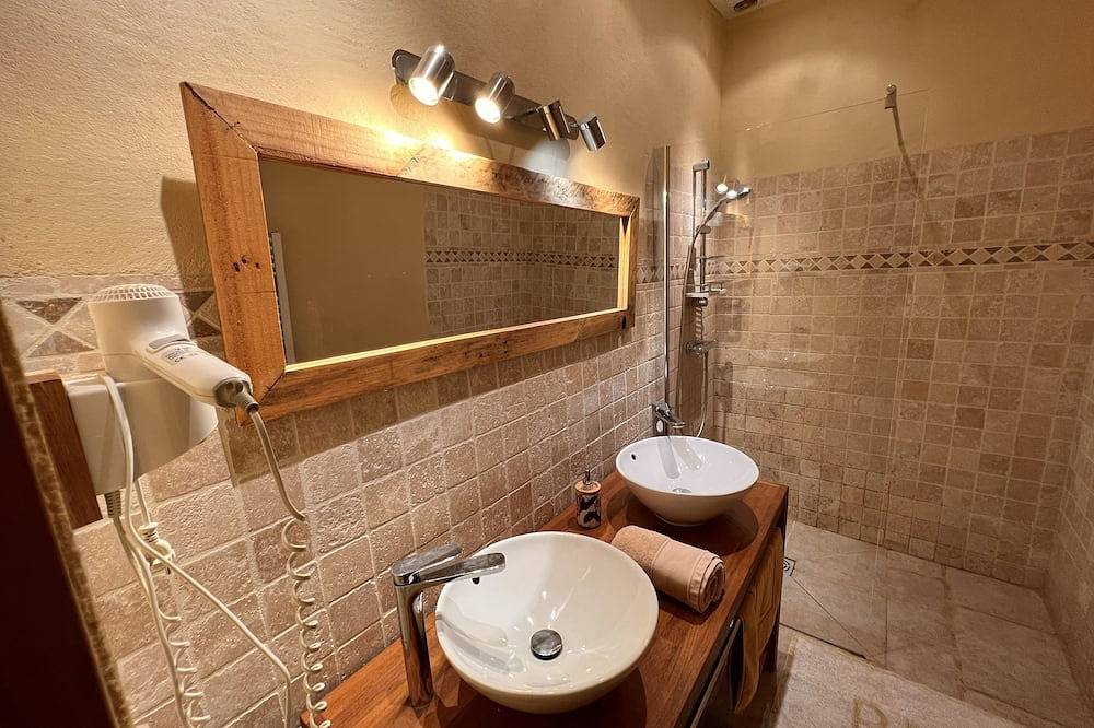 Hermoso granero restaurado del Xviii, piscina privada in Rouffignac-Saint-Cernin-de-Reilhac, Périgord Blanc