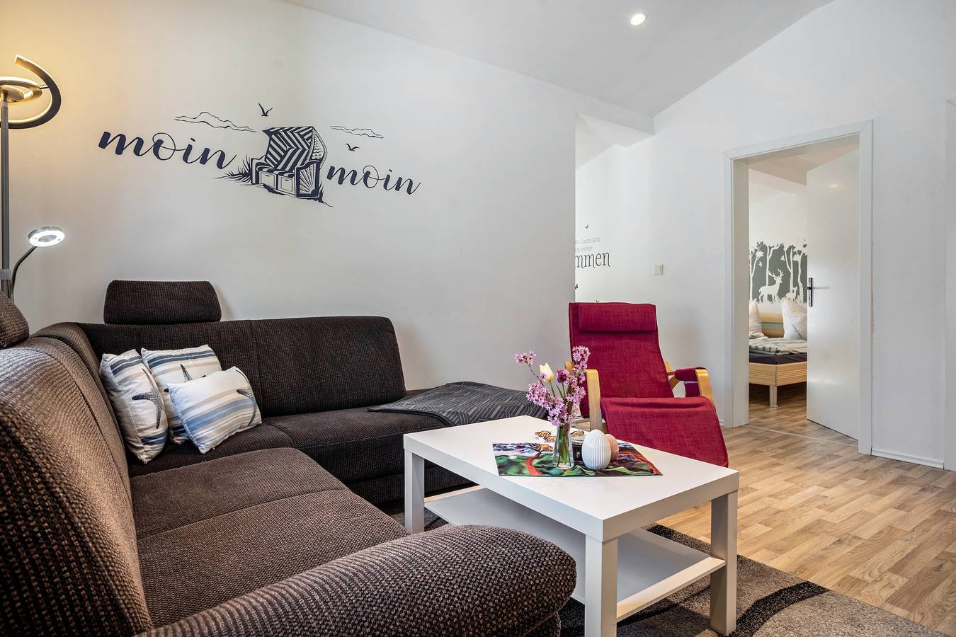 Ganze Wohnung, Helle Ferienwohnung in der Fünfseenlandschaft in Petersdorf (Müritz), Fünfseen