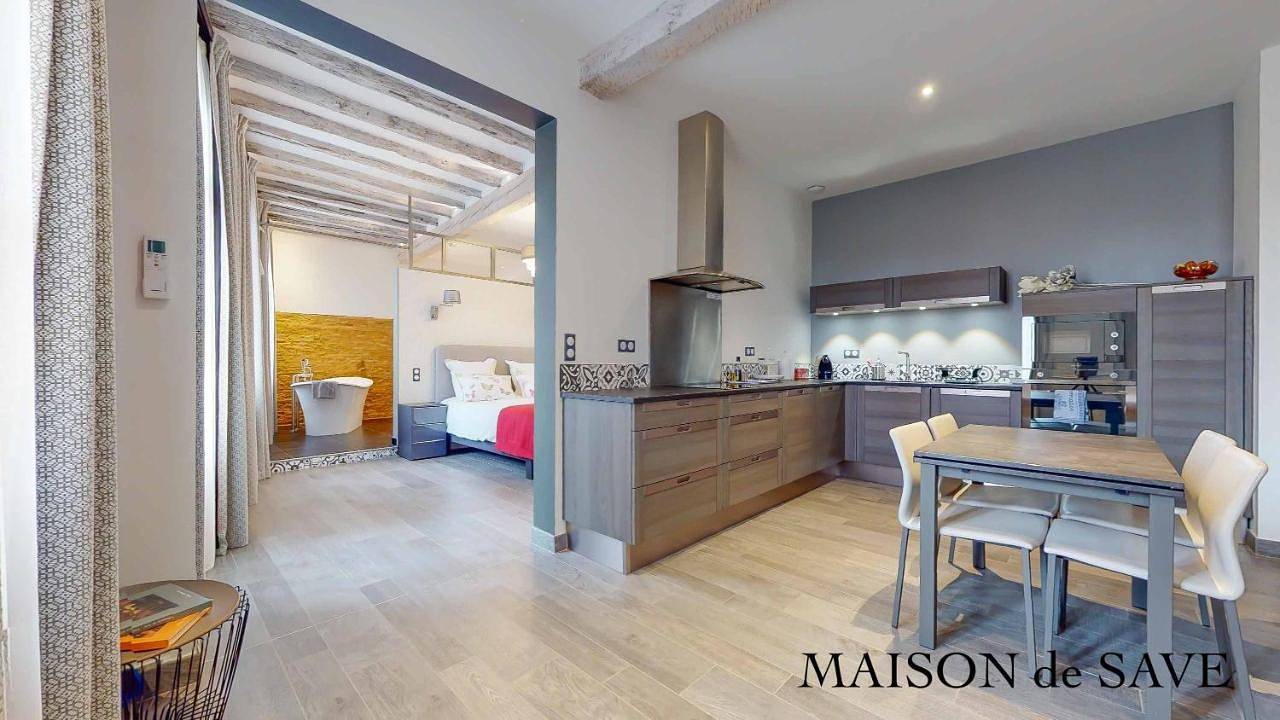 Appartement entier, Apartment in L'Isle-Jourdain, Toulouse et ses environs