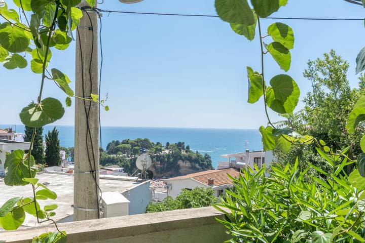 Studio für 2 Personen, mit Terrasse in Montenegro