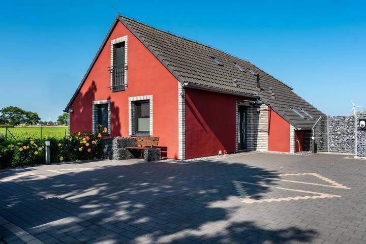 Ferienwohnung für 4 Personen, mit Garten in Ihlow