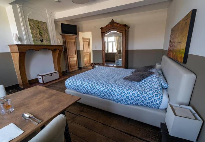 Gîte pour 3 personnes, avec jardin ainsi que terrasse et piscine dans Godinne - 4