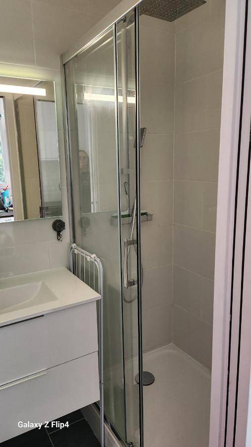 Gîte pour 2 personnes, avec vue ainsi que terrasse et jardin dans Plage Du Petit Rohu Saint Pierre Quiberon - 4