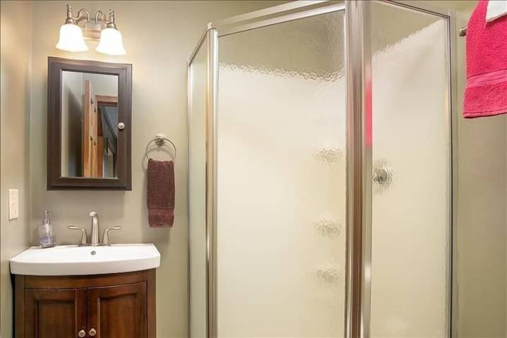 Vacation rental for 9 people, with terrace and hot tub, with pets in Canaan Valley