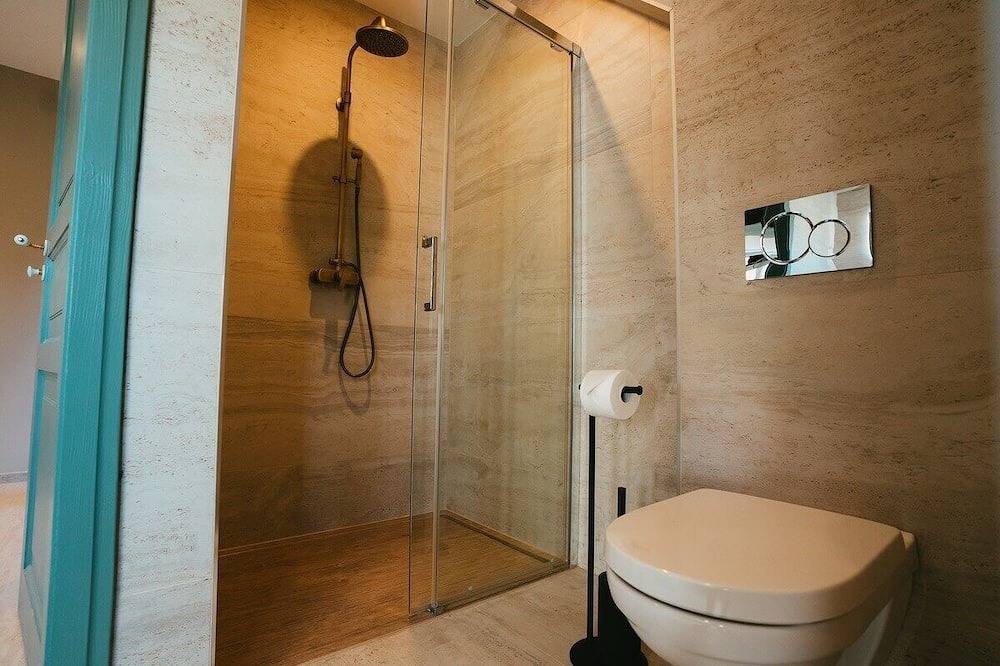 Entire apartment, Charming apartment with 60's vibes ! in Guebwiller, Parc naturel régional des Ballons des Vosges