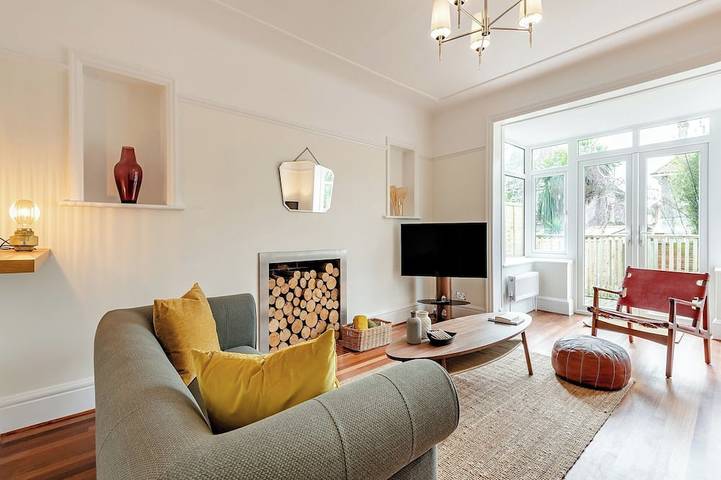 Log cabin for 6 people, with garden in Bournemouth