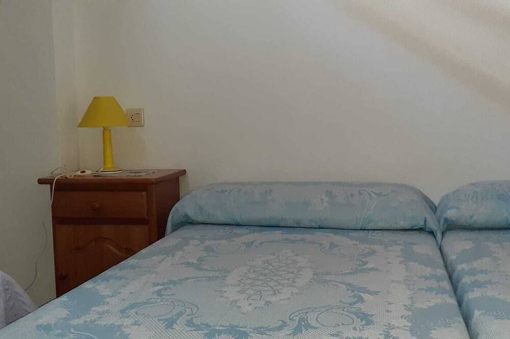Apartamento entero, Apartamento al lado de la playa ideal para grupos in Baiona, Rias Baixas