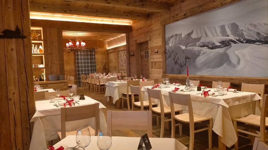 Station pour 2 personnes, avec vue ainsi que sauna et terrasse, animaux acceptés à Asiago - 3