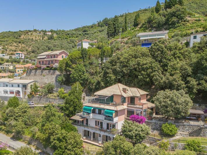 Ferienwohnung für 6 Personen, mit Terrasse und Garten in Moneglia - 2