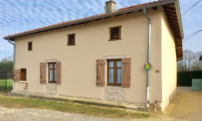 Gîte pour 5 personnes, avec terrasse et jardin dans l' Ain