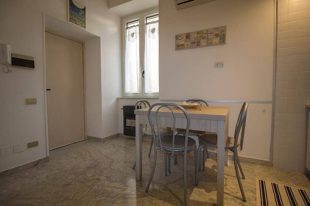 Entire apartment, Zifina ... a stone's throw from the sea in Cetara, Amalfi Coast